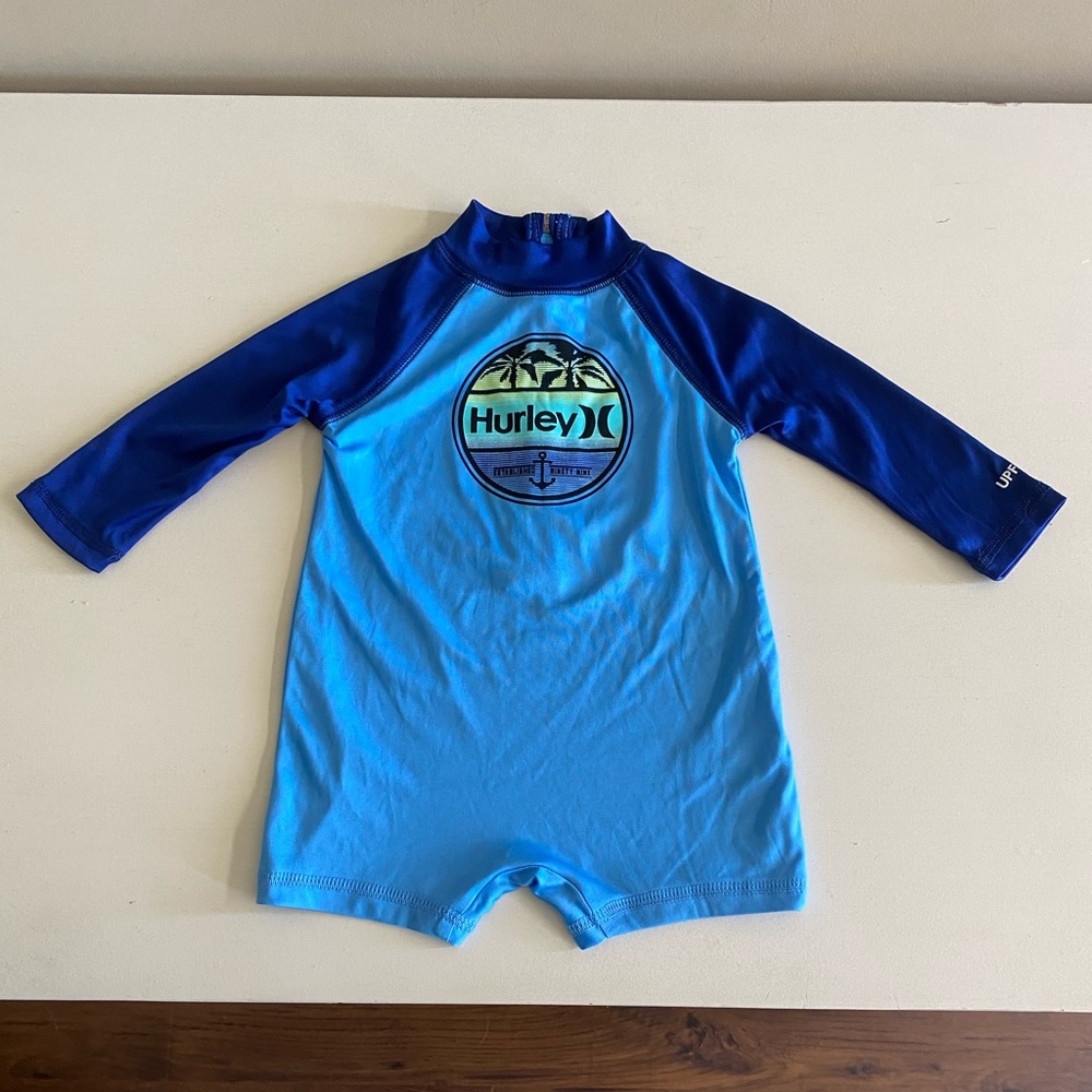 Hurley Nike dry fit Swim shortie 3M